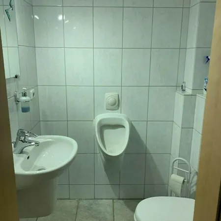 Adult Only Klimatisierte Ferienwohnung In Schwerte Exterior photo